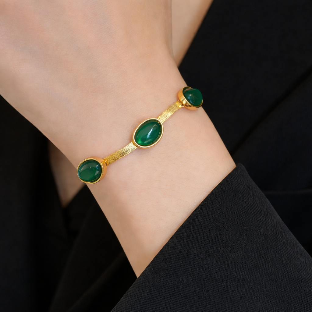 Oval Green Crystal Pendant Necklace Set With Bracelet